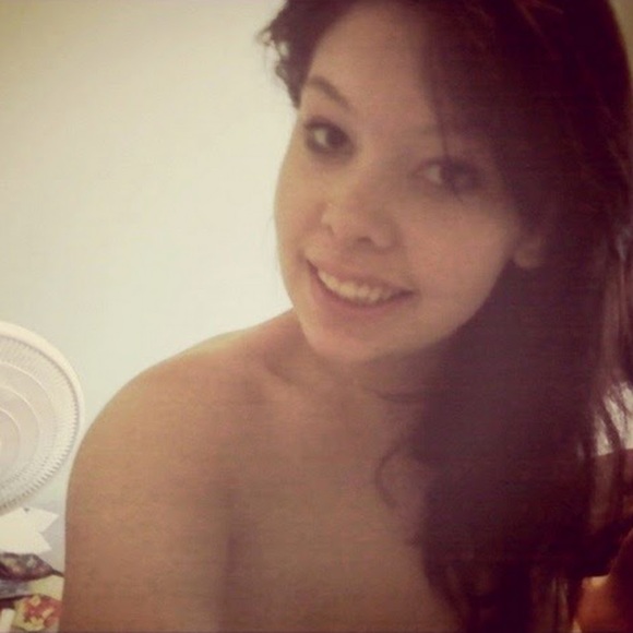 Meet your Posher, Katie - Picture 1 of 1